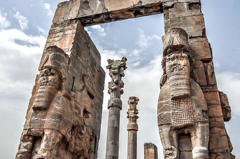 Iran's ancient history to be introduced to Spanish people