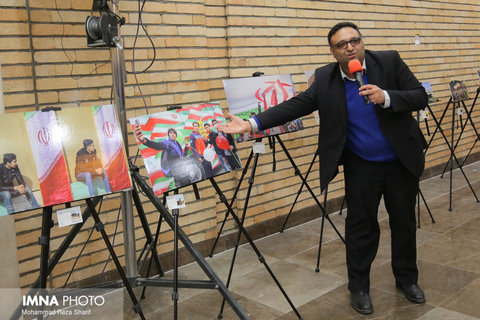 افتتاح نمایشگاه عکس "پرچم" در قطار شهری