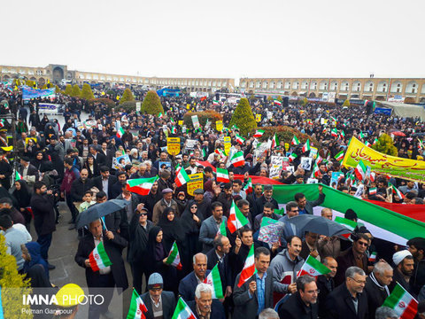 راهپیمایی یوم الله ۲۲ بهمن در اصفهان