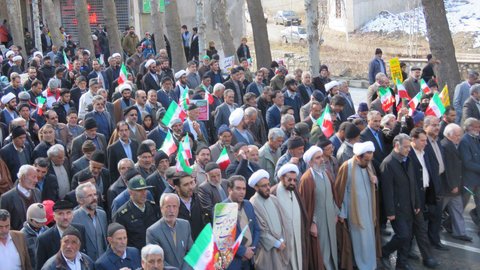 شکوه راهپیمایی ۲۲ بهمن در باغشهر ایران