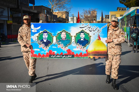 تشییع و تدفین شهیدان مدافع وطن در نجف آباد