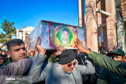 تشییع و تدفین شهیدان مدافع وطن در نجف آباد
