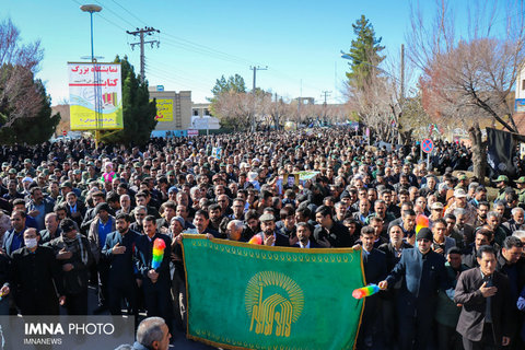 تشییع و تدفین شهیدان مدافع وطن در شهرضا