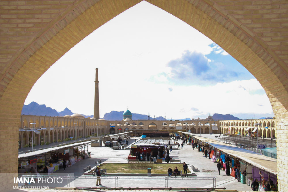 بازسازی مجدد بام سبز میدان امام علی(ع)