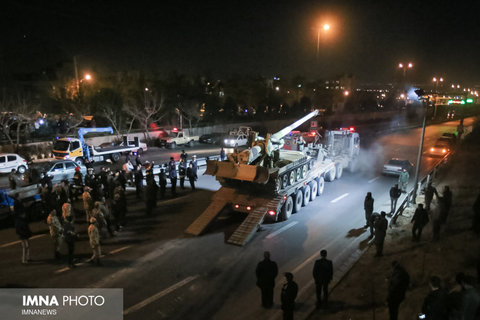 برخورد تریلر با پل هوایی اتوبان شهید میثمی