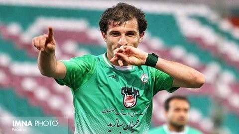 حدادی فر: فوتبال ایران حمایت بیشتری می طلبد