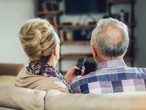 کاهش حافظه سالمندان با تماشای تلویزیون