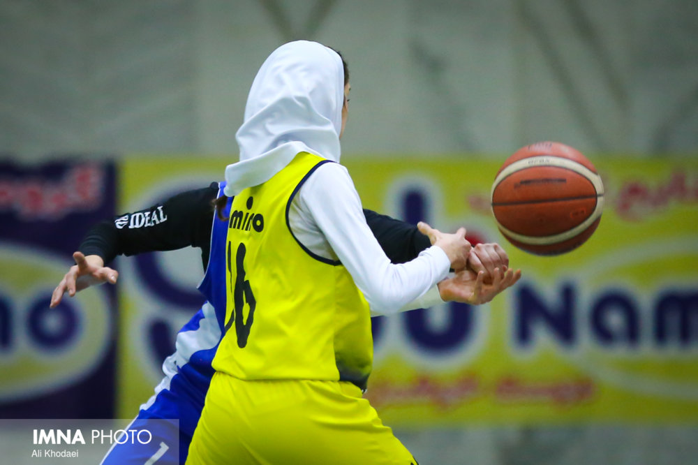 ۵ بانوی بسکتبالیست اصفهان به اردوی تیم ملی دعوت شدند