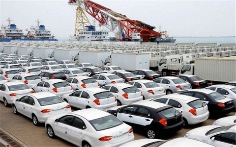 امکان ترخیص خودروهای وارداتی تا ۱۵ دی‌ماه افزایش یافت