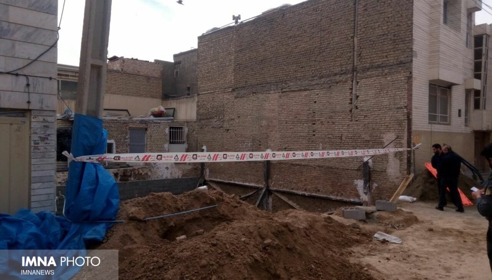 ۱۰ مصدوم در ریزش سقف مسجد نوساز در اولین مراسم ختم