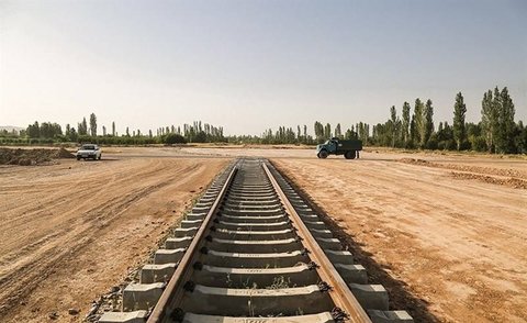قطار بندرعباس- تهران مسیر خود را از سر گرفت