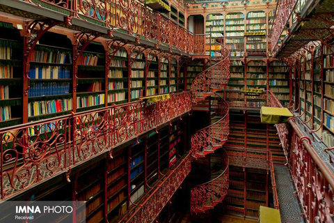 کتابخانه handelingenkamer در هلند