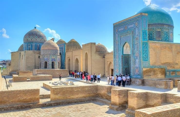 مرمتگران ازبکستان در اصفهان