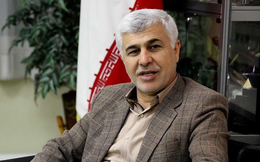 سلیمی: استاندار جدید واقعیت‌های اصفهان را به گوش هیئت دولت برساند