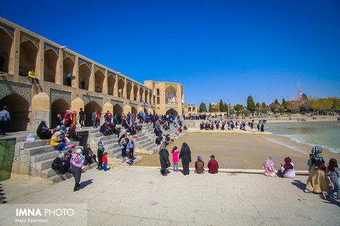 الهیاری: به دنبال ارزان سازی سفر به اصفهان در نوروز ۹۹ هستیم