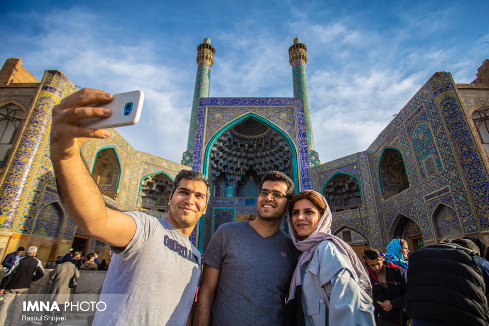  Cultural Reasons You Should Visit Esfahan Before Tehran