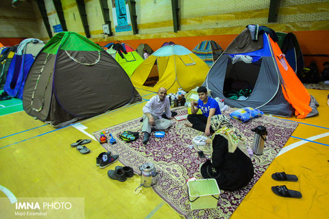 اسکان ۷۲هزار نفر مسافر شب‌خواب در اصفهان/استفاده از ظرفیت ۱۶ ورزشگاه