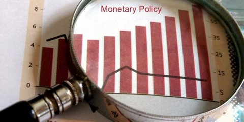 سیاست پولی مناسب شرایط فعلی تغییر ترکیب کمیت‌های پولی است