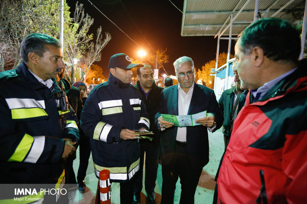 اعزام نیروهای خدمات شهری و آتش‌نشانی شهرداری اصفهان به خرم‌آباد