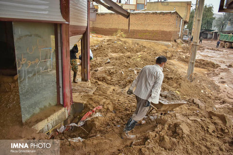 خسارات سیل در شهرستان پلدختر