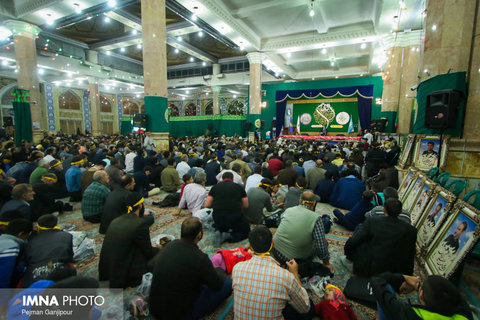 جشن بزرگ اصفهانی ها در مسجد جمکران