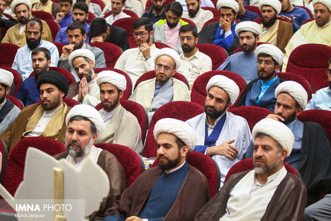 اجتماع طلاب و روحانیون جهادی اصفهان