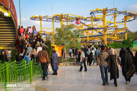 استقبال بیش از ۸۸ هزار نفر از ابرسازه‌های تفریحی اصفهان