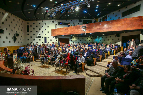 افتتاح نمایشگاه آثار امان الله طریقی