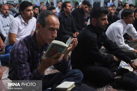 احیای شب نوزدهم ماه مبارک رمضان در گلستان شهدا