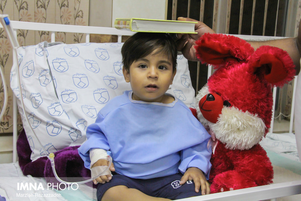 احیای شب بیست و یکم ماه مبارک رمضان در  بیمارستان امین