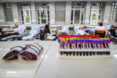 مراکز درمانی اصفهان روزانه به ۴۵۰ واحد خون نیاز دارند