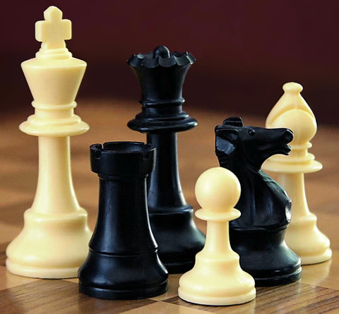 ناکامی فیروزجا مقابل مرد شماره یک شطرنج جهان