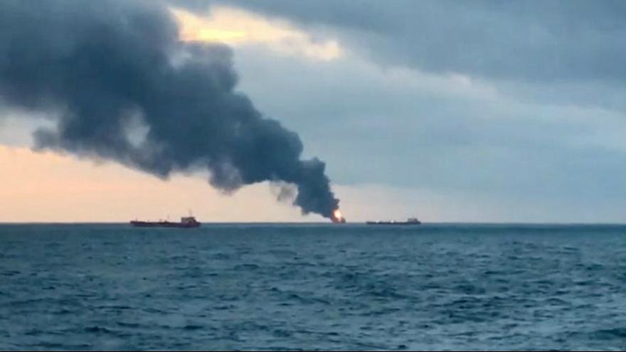 آتش‌سوزی دو نفتکش در کره جنوبی