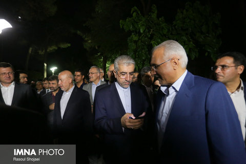 ورود وزير انرژي روسيه و هيات همراه به اصفهان