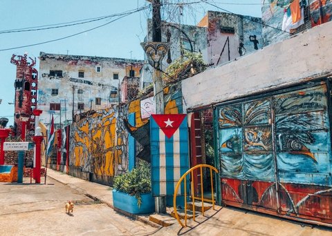Havana; Cuba's Carefree Capital
