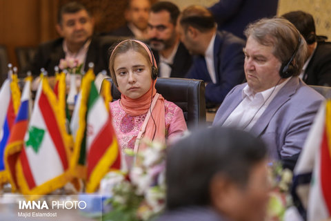نشست اعضای مجمع مجالس آسیایی با اعضای اتاق بازرگانی اصفهان‎