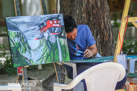 حضور هنرمندان نقاش در چهارباغ