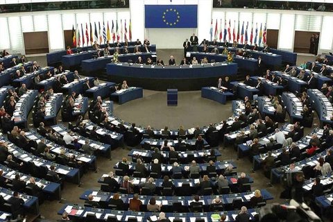 تشویش در نخستین جلسه پارلمان اروپا