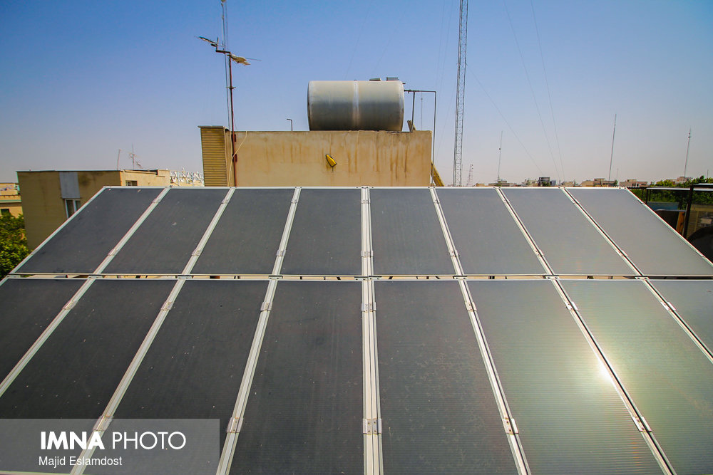 نیروگاه‌های خورشیدی منازل، فرصتی برای سرمایه‌گذاری در صنعت برق