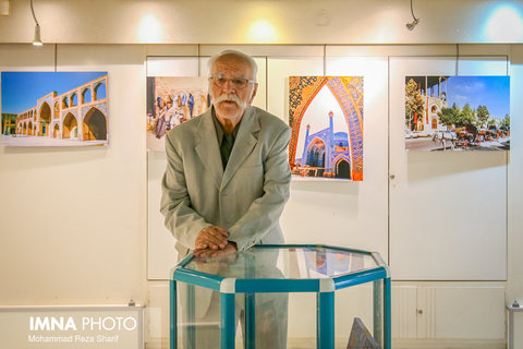 نمایشگاه عکس آثار استاد عبدالله هاشمی