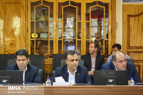 دیدار مدیر کل بانک رفاه کشور با استاندار اصفهان