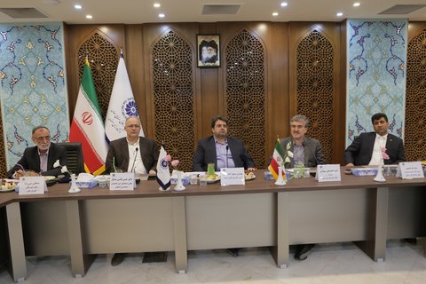 تقویت بخش ارزی بانک رفاه به چرخه اقتصاد اصفهان کمک می‌کند