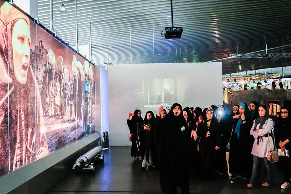 بازدید از موزه انقلاب اسلامی و دفاع مقدس برای زوج‌های جوان رایگان است