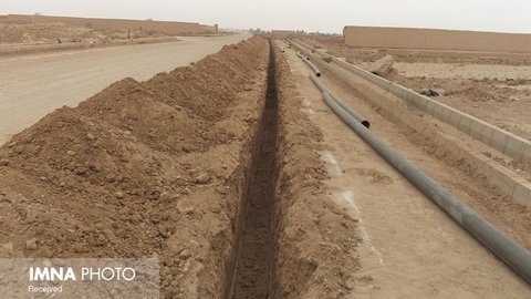 اصلاح شبکه‌های فرسوده آب در شهرستان دهاقان
