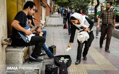ماموران شهرداری با موسیقی خیابانی برخورد نمی‌کنند