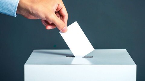 وجود ۲۰ هزار رای اولی در نجف‌آباد، تیران و کرون