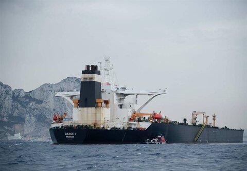 سومین کشتی سوخت ایرانی وارد آب‌های ونزوئلا شد