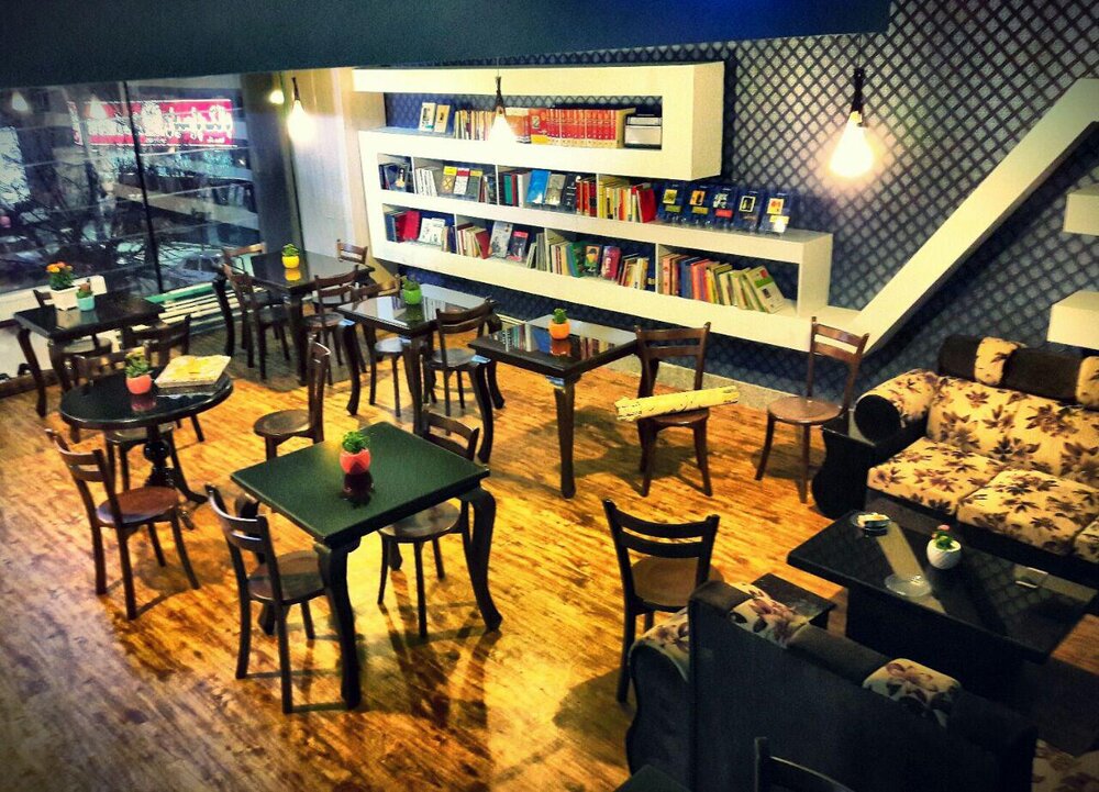 کافه کتاب باغ فرهنگ شیراز راه‌اندازی شد
