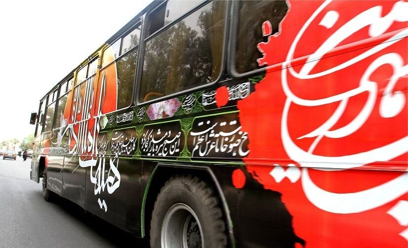 اتوبوس‌های یزد به عکس شهدا مزین می‌شوند