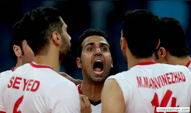 مباشری: خوشحالم چراغ والیبال در اصفهان روشن‌ شد/ ضعف مربی در تیم ملی والیبال مشهود است
